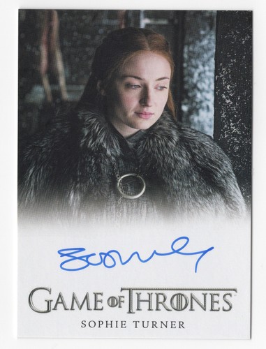 Sophie turner nei panni - sophie,