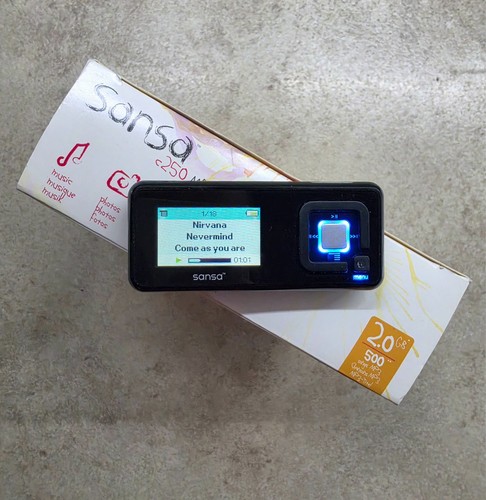 Sandisk sansa c250 gb - sansa,